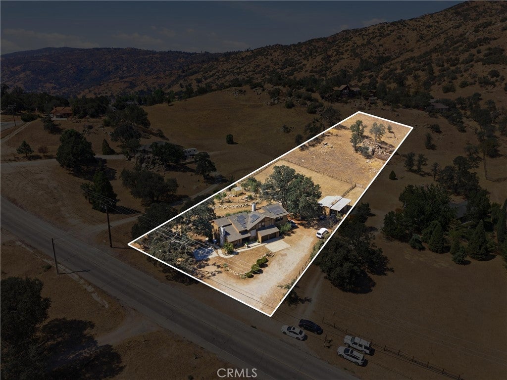 26001 Bear Valley