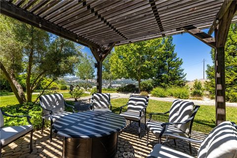 Tiny photo for 669 Red Cloud Road, Paso Robles, CA 93446 (MLS # NS26105802)