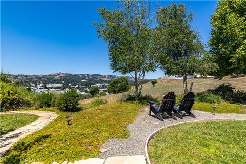 Tiny photo for 669 Red Cloud Road, Paso Robles, CA 93446 (MLS # NS26105802)