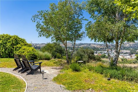 Tiny photo for 669 Red Cloud Road, Paso Robles, CA 93446 (MLS # NS26105802)