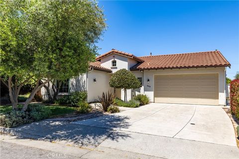 Photo of 669 Red Cloud Road, Paso Robles, CA 93446 (MLS # NS26105802)