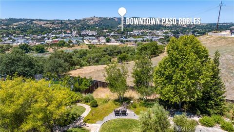 Tiny photo for 669 Red Cloud Road, Paso Robles, CA 93446 (MLS # NS26105802)