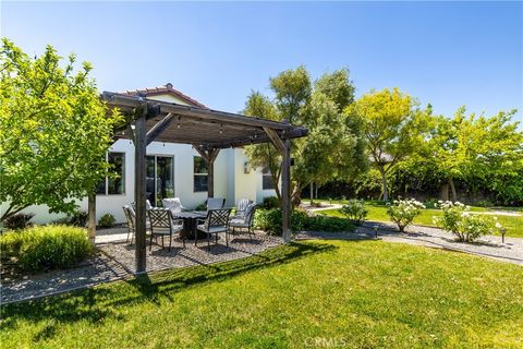 Tiny photo for 669 Red Cloud Road, Paso Robles, CA 93446 (MLS # NS26105802)