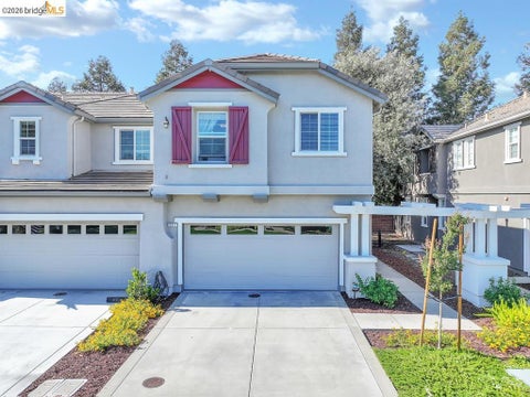 Photo of 231 Washington Dr, Brentwood, CA 94513 (MLS # 41145757)