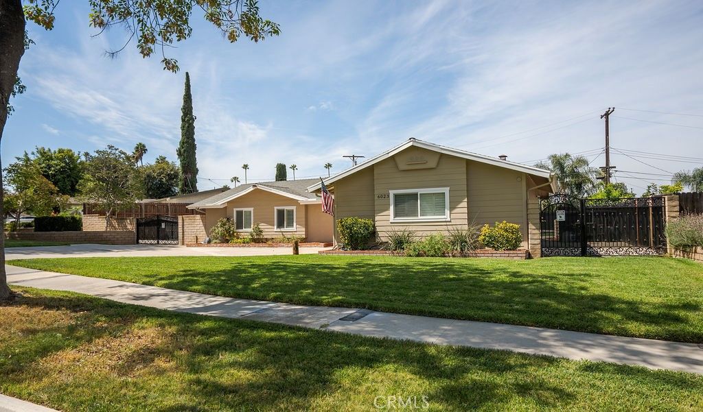 Photo of 6023 Academy Ave, Riverside, CA 92506 (MLS # TR26083765)