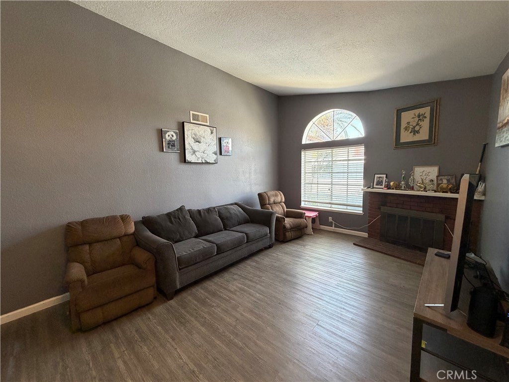 25595 Cedarbrook