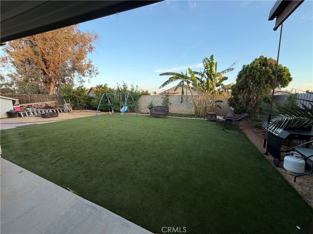 25595 Cedarbrook
