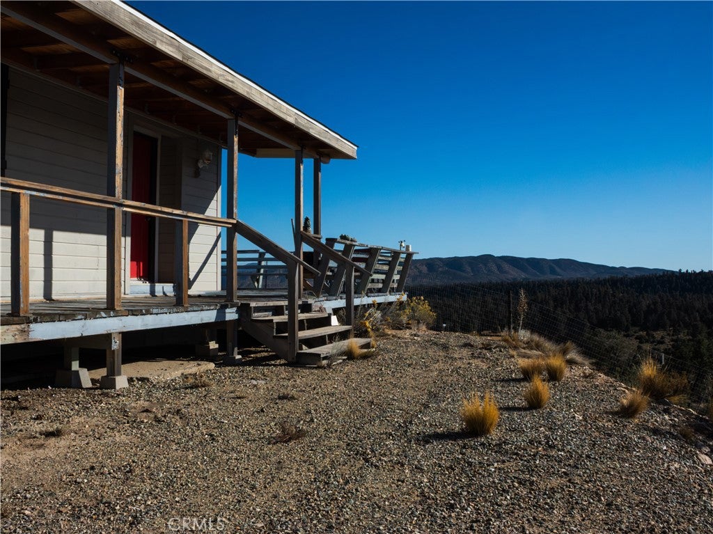 Properties 1 15815 Curtis Trail