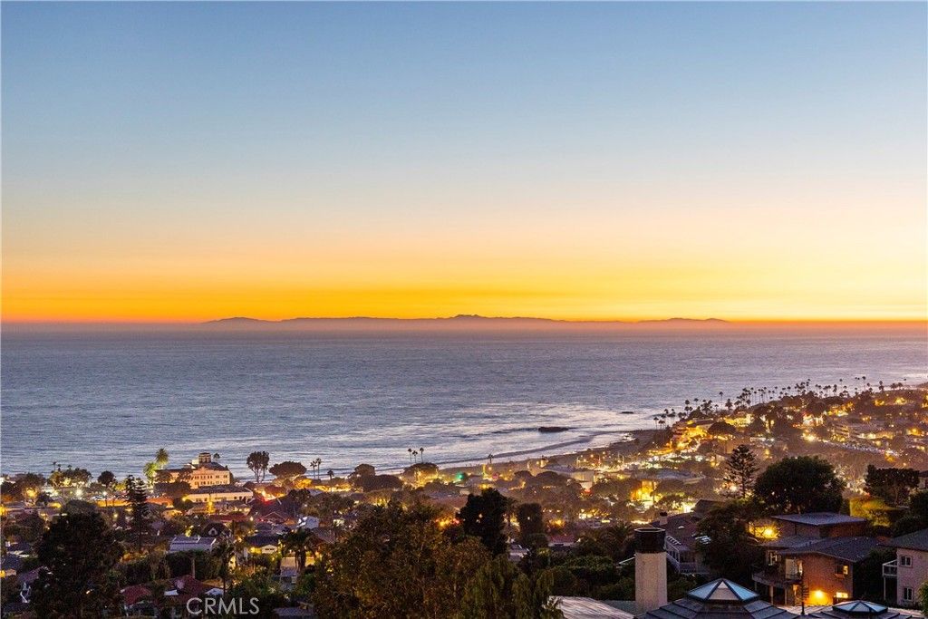Photo of 1076 Skyline Drive, Laguna Beach, CA 92651 (MLS # OC26004798)