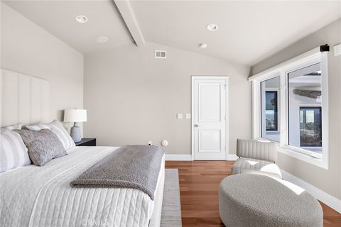 Tiny photo for 1076 Skyline Drive, Laguna Beach, CA 92651 (MLS # OC26004798)