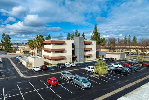 Photo of 3550 Q Street #U301, Bakersfield, CA 93301 (MLS # V1-38051)