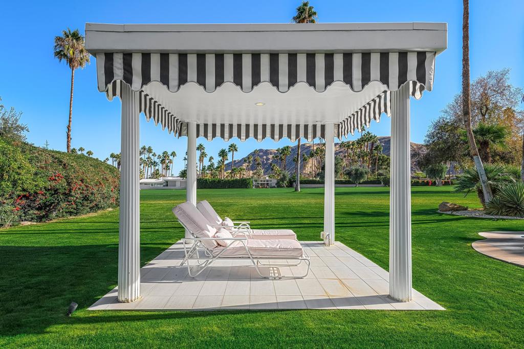 Indian Canyons - Residential