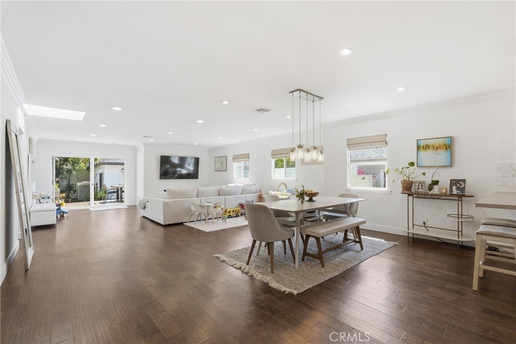 7410 W 85th Street