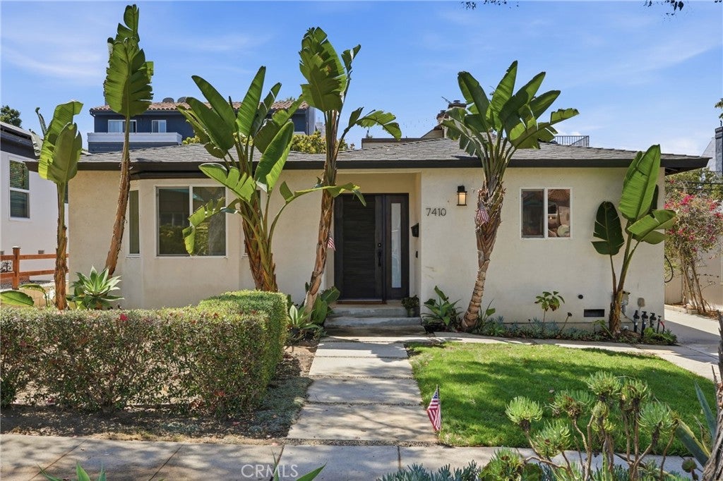 7410 W 85th Street