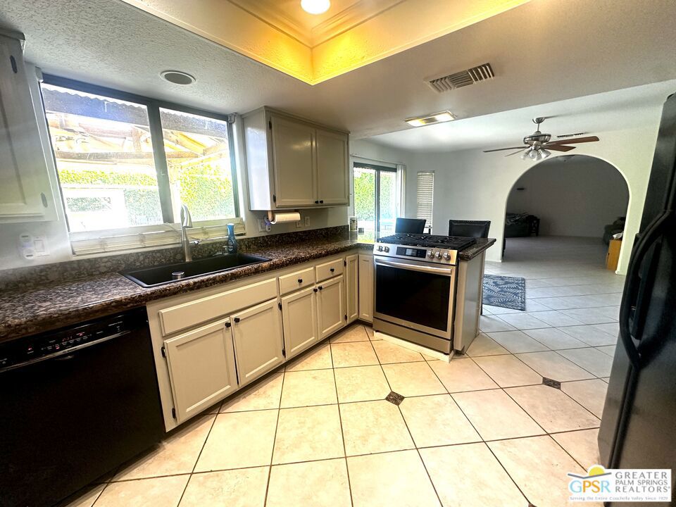 68200 Durango Road