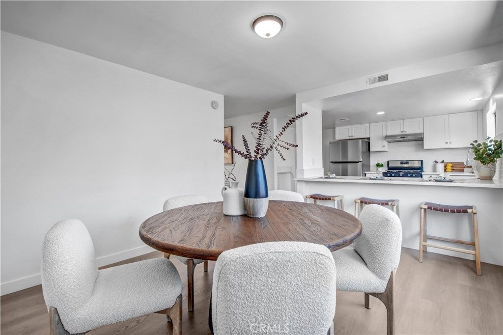 226 N Chandler B