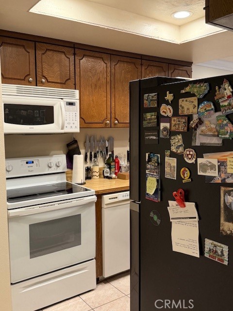 Laurelwood Townhomes (LTH) - Residential Lease