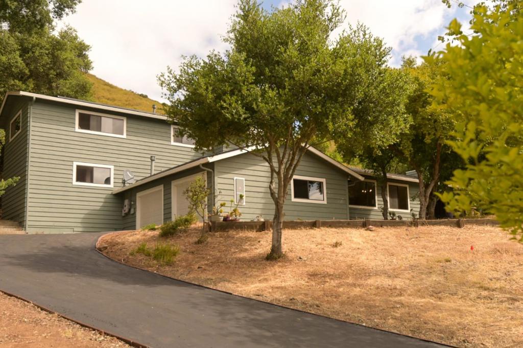 15223 Perry Lane