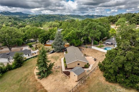 Photo of 6055 Flores Rd, Atascadero, CA 93422 (MLS # PI26064574)