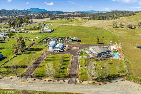Photo of 17432 Sendero Way, Lower Lake, CA 95457 (MLS # LC25125633) Photo of 17432 Sendero Way, Lower Lake, CA 95457 (MLS # LC25125633)