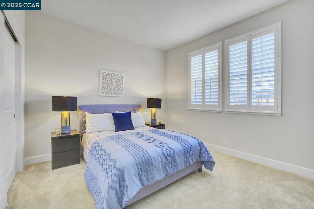 BRENTWOOD - Residential