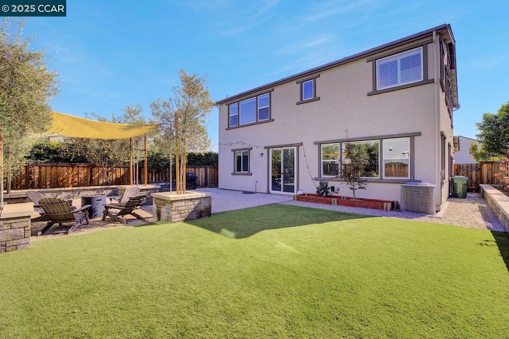 BRENTWOOD - Residential