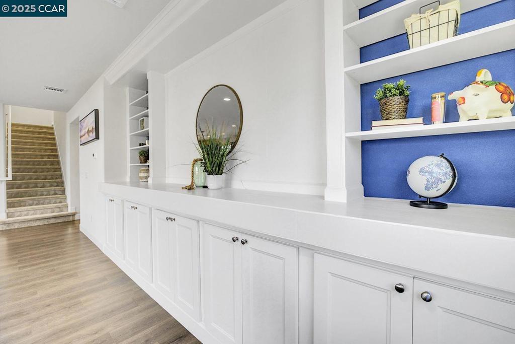 BRENTWOOD - Residential