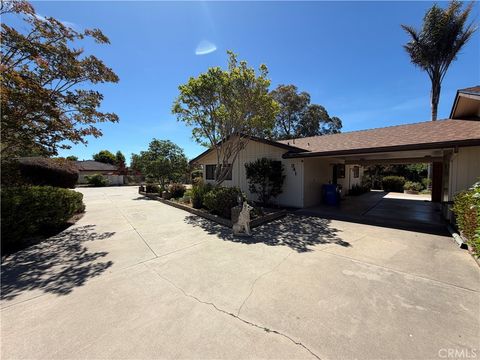 Tiny photo for 341 N Las Flores Dr, Nipomo, CA 93444 (MLS # PI26033885)