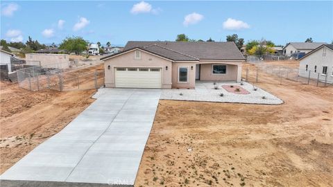 Photo of 16319 Teton Street, Victorville, CA 92395 (MLS # HD25094672)