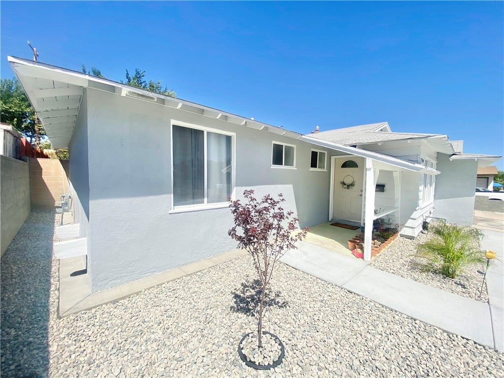 37509 Larkin