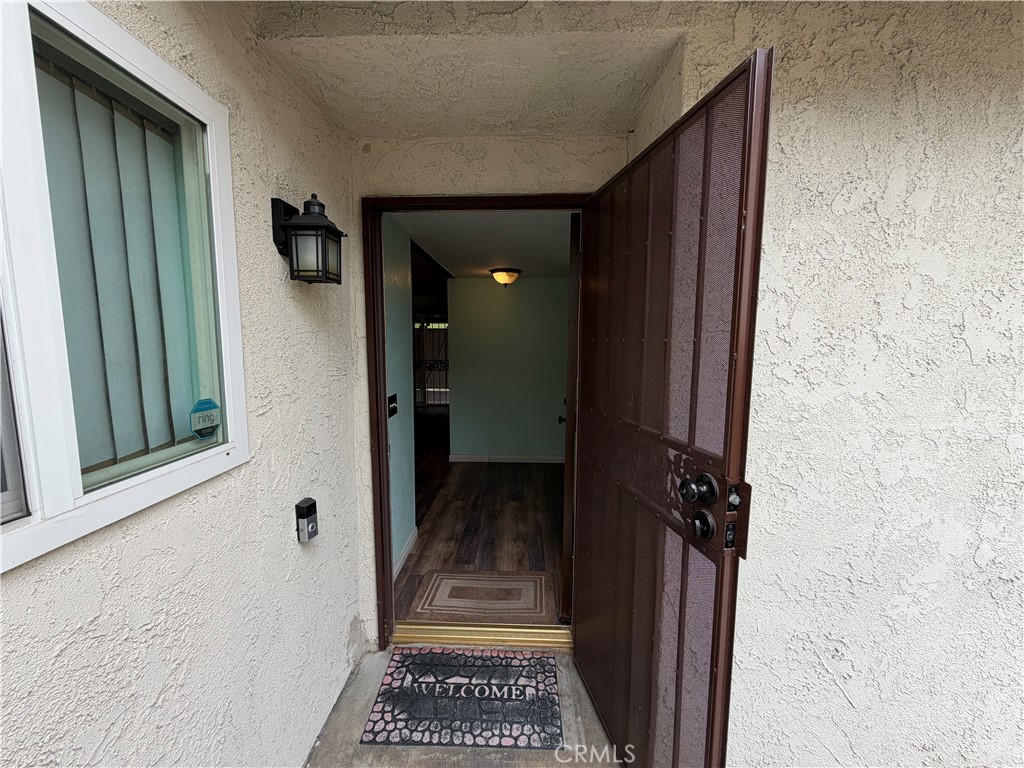2110 Hawthorne Court