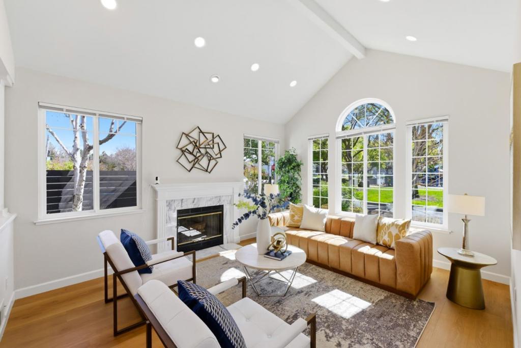 800 Fountain Park Lane