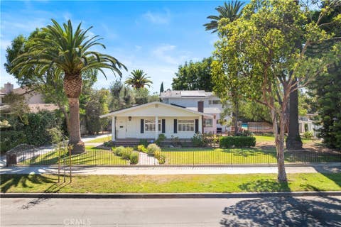 Photo of 4031 N Virginia Road, Long Beach, CA 90807 (MLS # PW26177222)