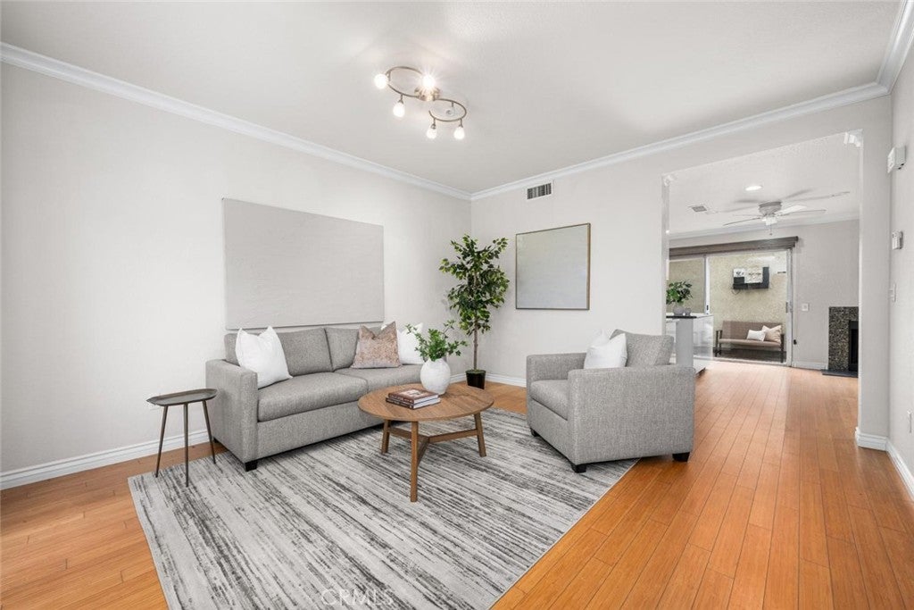 152 Greenmoor