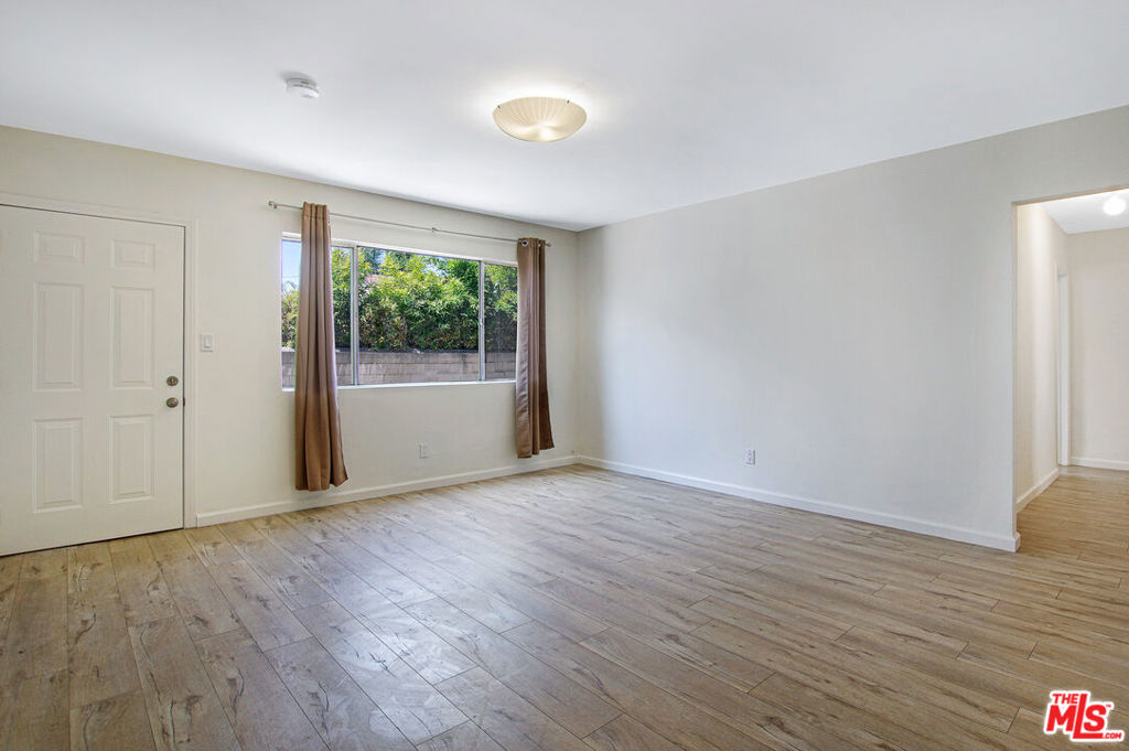 Modern, bright, and spacious, 3B/2B unit with an open concept floorplan, over 1,150 sqft, and abundant natural light. The living area flows directly into the dining and kitchen. Tastefully renovated kitchen. Clean and modern fixtures and finishes. The three bedrooms are spaced throughout the unit nicely, with the primary bedroom having a large walk-in closet, built-in vanity, and a private bathroom. ChromaComfort & BlueTooth custom controlled bathrooms. One Parking space. Location is perfectly positioned. Steps from super trendy restaurants - Tartine Bakery, mu.so coffee, Chulita's, and Vicky's All Day. Minutes from Culver Studios, Amazon, Apple and Kaiser campuses. 1 mile to Target, Whole Foods, Starbucks and historic Helms Bakery District retail complex, or 10 and 405 freeways. Non smoking unit. Utilities are based off of a ratio utility billing system.