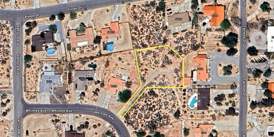 Don't pass up the chance to own this fantastic half ace of land in the beautiful Yucca Valley!