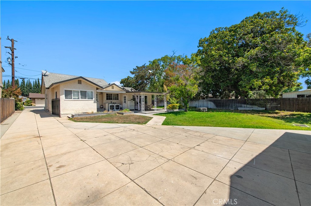 Properties 4 8420 E Hermosa Drive