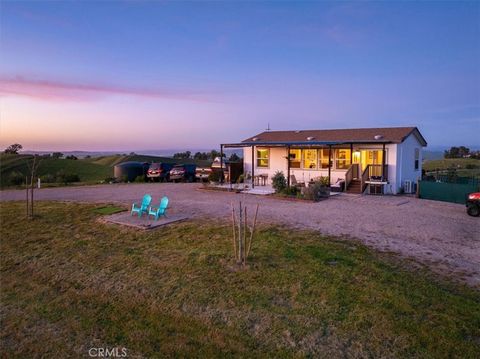 Tiny photo for 1730 Sutliff Rd, Paso Robles, CA 93446 (MLS # NS26045759)