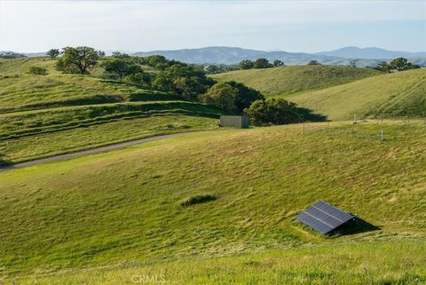 Tiny photo for 1730 Sutliff Rd, Paso Robles, CA 93446 (MLS # NS26045759)