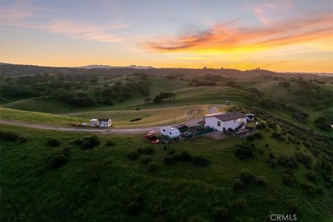 Tiny photo for 1730 Sutliff Rd, Paso Robles, CA 93446 (MLS # NS26045759)