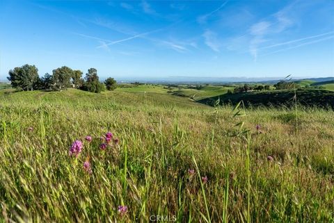 Tiny photo for 1730 Sutliff Rd, Paso Robles, CA 93446 (MLS # NS26045759)