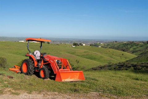 Tiny photo for 1730 Sutliff Rd, Paso Robles, CA 93446 (MLS # NS26045759)