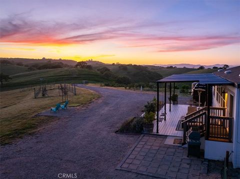 Tiny photo for 1730 Sutliff Rd, Paso Robles, CA 93446 (MLS # NS26045759)