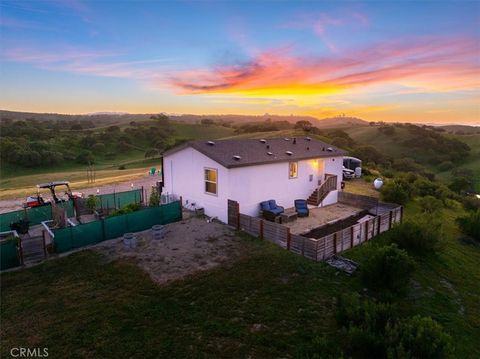 Tiny photo for 1730 Sutliff Rd, Paso Robles, CA 93446 (MLS # NS26045759)