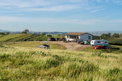 Tiny photo for 1730 Sutliff Rd, Paso Robles, CA 93446 (MLS # NS26045759)