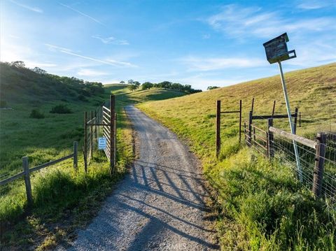 Tiny photo for 1730 Sutliff Rd, Paso Robles, CA 93446 (MLS # NS26045759)