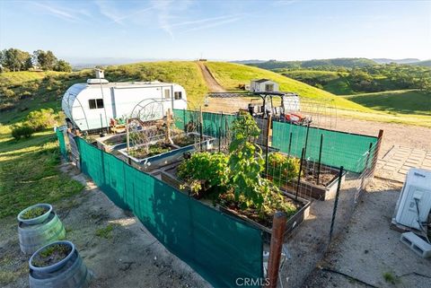 Tiny photo for 1730 Sutliff Rd, Paso Robles, CA 93446 (MLS # NS26045759)