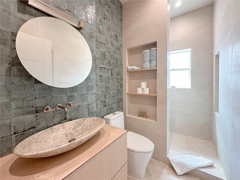 Photo of 1246 S Gertruda Avenue, Redondo Beach, CA 90277 (MLS # SB25134802) Photo of 1246 S Gertruda Avenue, Redondo Beach, CA 90277 (MLS # SB25134802)