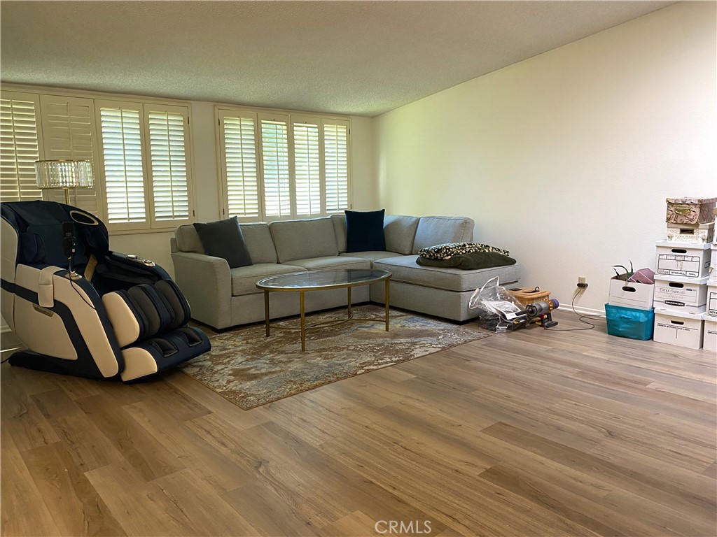 13281 Del Monte Dr., M12-34D