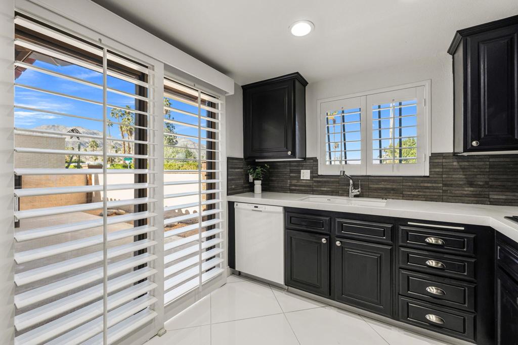 72915 Homestead Road